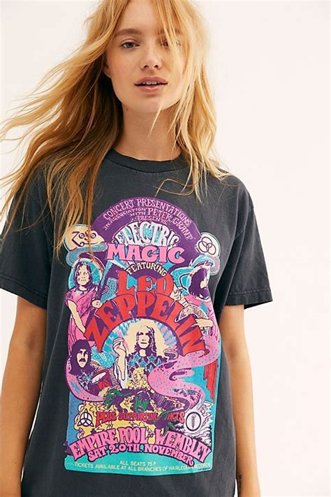 oversized vintage band t shirts.